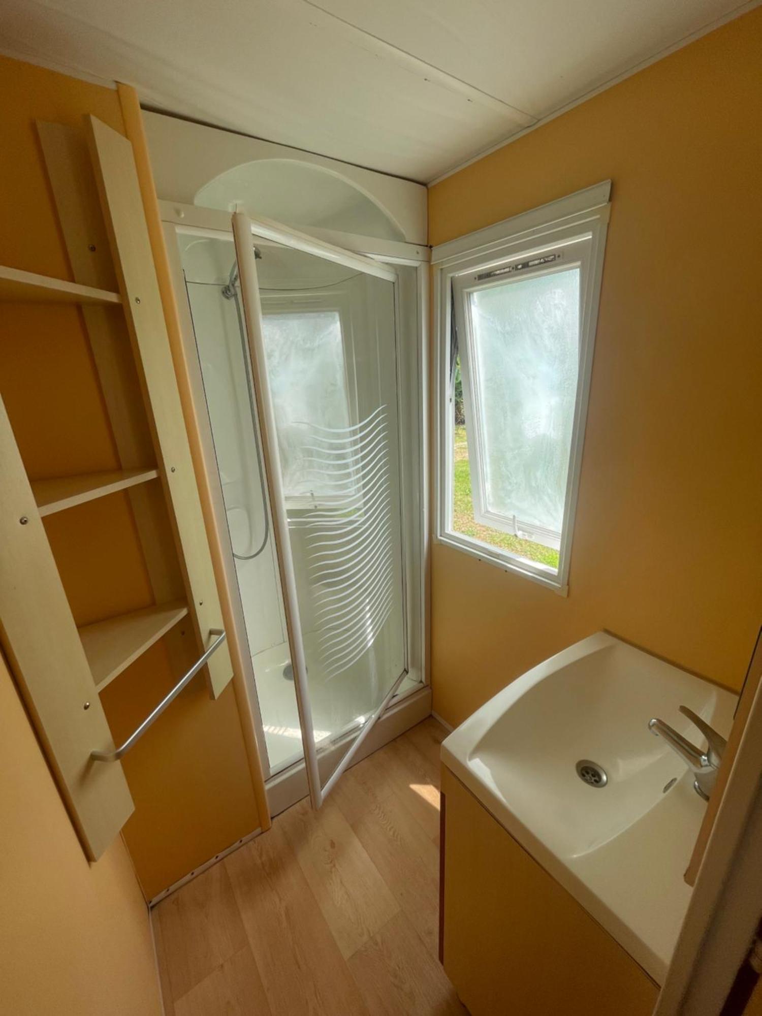 Mobil Home, S4, Turner *